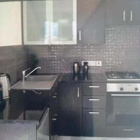 Iris Village Apartment *